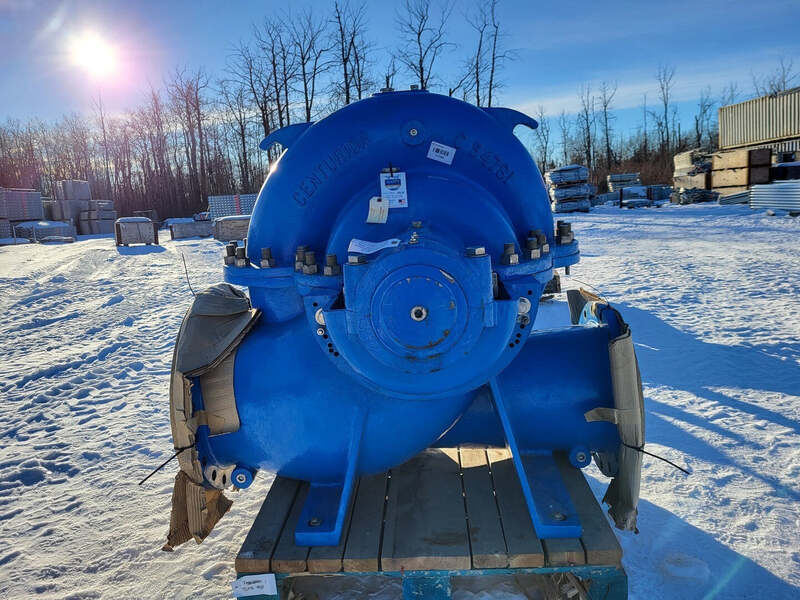 Southern Cross Centurion Series #C94781, horizontal split case pump, new surplus