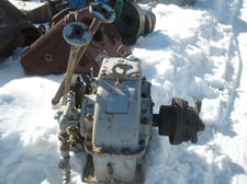 320 HP @ 927 RPM, Lufkin #S105B, Parallel Shaft Gearbox, 618 RPM output, 1.50 :1 Ratio, 1.5 service factor