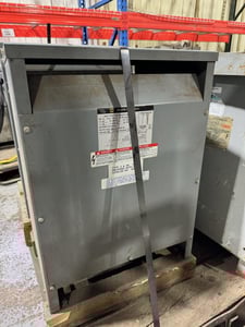 15 KVA 480 Primary, 240 Secondary, Square D #15T6H, S/N 32749-28212-011