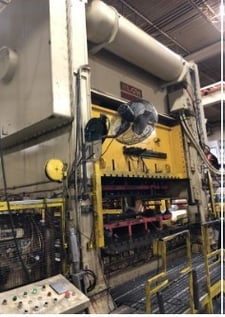 400 Ton, Blow, 16" stroke, 20-40 SPM, 120" x 60" bed, Windows, floor standing, under power