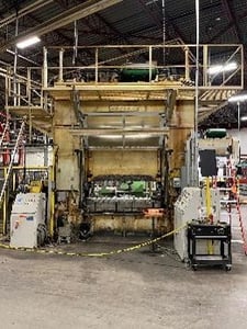 400 Ton, Minster, 16" stroke, 20-60 SPM, 84" x 48" bed, Windows, floor standing, under power