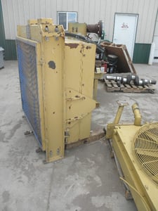 O & M #8-049, Radiator, flat fin, 1-2 stagger, 10 fins/in., 8 fan blades, 37" diameter