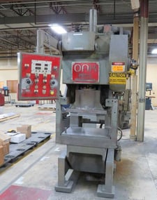 30 Ton, Oak #FP1-A, fin press, 1.5" stroke, 30" x 20" die area, 8.5"-10.5"Shut Height, 133-385 SPM, air