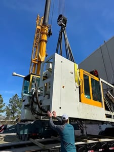 950 Ton, 175 oz., Krauss Maffei #KM950/01-8100MX, horizontal injection molding machine, 115mm screw, 2004