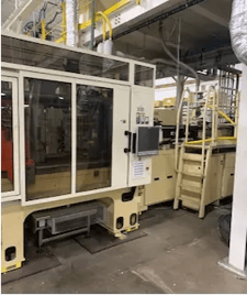 300 Ton, 23 oz., Husky #HyCap-300-RS60/60, horizontal injection molding machine, 60mm screw, 2016