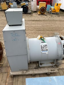 305 KW, 1800 RPM, Marathon #433RDL4817, Generator End, 3 phase, 381 kVA, 240/480 V