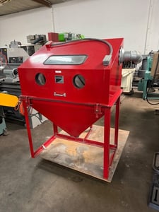 42" x 24" x 24" Cyclone #4224, sand blast cabinet,gun,spring-assisted top opening lid, safety valve