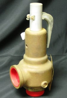 2-1/2" Conbraco #19-801-30, safety relief valve, 3472 scfm, 125 psi, 1/2 HP,
