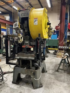 22 Ton, Minster #B1-22 Fixed Base, 1-1/2" stroke, 8.75" Shut Height, S/N 26662, STK# 1572M