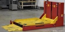 Southworth Products #ROLL-C, palletpal roll-on leveler with turntable, 44" x 48" platform, 2500 lbs, 2" low