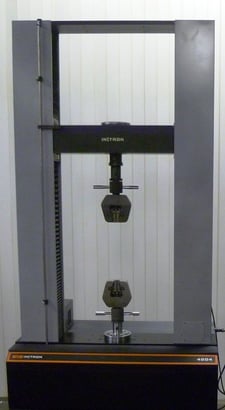 11250 lbf. (50kN) Instron #4204, compression tester, 22" W x 7.75" D table, 46" testing stroke