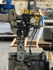 Motoman EA1900N, 6-Axis welding robot, NX100 ctrller, Miller AutoAccess 450 weld power supply, 2007