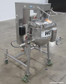 10 gallon Groen #DN/TA-10, Industrial Jacketed Kettle with Mixer, 16 Stainless Steel, 120VAC, mounted on
