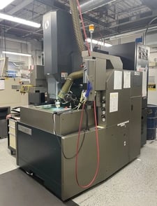 Makino #EDAF3, sink Electrical Discharge Machine, 17.7" X, 13.8" Y, 13.8" Z, MGH6, 27.5" x19.7" tbl., 2013