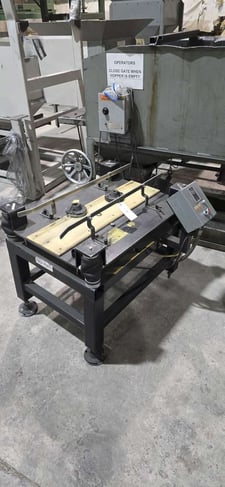 Packing Line Box Shaker, 8"-13" box width