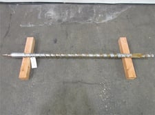 2.5" Davis Standard, shank style extruder screw, 24:1 L/D, Maddox mixer