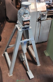 Marchant #6FG, foot shrinking & stretching machine, 16 gauge, set of stretching jaws, #A1601