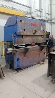 45 Ton, Hydraulic Press Brake, 8' overall, front supports, manual Back Gauge, push button start