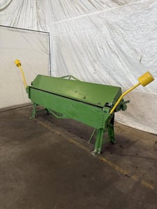 14 gauge x 8' Chicago Dries & Krump #814, apron hand brake