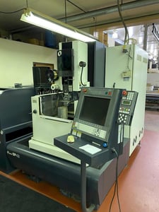 Makino #SP-43, Wire Electrical Discharge Machine, 18" X, 22" Y, 12.6" Z, MGW-S Control, S/N W7227, 2004