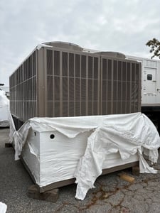 120 Ton, York #YLAA0120, Air Cooled Chiller, R454B, 460 V., 2024
