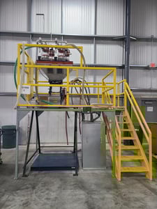 Maguire #WSB-440, Gravimetric blender, Cleaer UV loading system, touchscreen controls, 2020