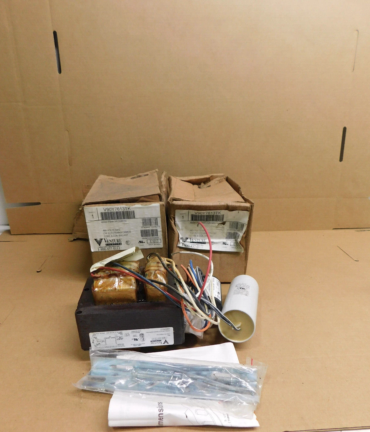 Venture Lighting, V90Y7613TK, Transformer Core & Coil Ballasts, 2 Qty., 400 Watts, 480 V, New