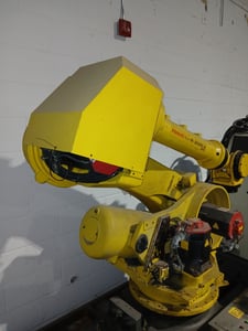 Fanuc, R-2000iA, high-payload material handling robot