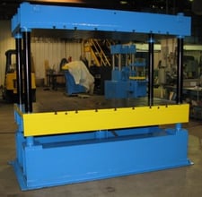 42 Ton, Up-acting, 80" x 42", 4-post, 32" -44" DL, 20" stroke, T-slots, 92" tall, #1988