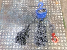AMH MA015 Manual Hand Chain Hoist, 1 1/2 Ton (3,300#), 20' Lift