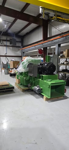 1860 icfm, 125 psig, TurboAir #TA3000, 400 HP, 480 V., reconditioned w/new controls