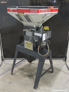 Maguire #WSB-140 Weigh Scale Gravimetric Blender, Maximum throughput 330-450 pounds an hour, WSB-140
