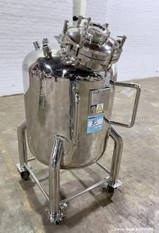 68.6 gallon Olsa, 250 Liter Vertical 316L Stainless Steel Pressure Tank, Vertical, 7.55" (700mm) diameter x