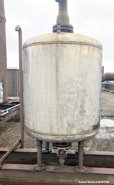 250 gallon Variety Steel Fab receiver tank, 304 Stainless Steel Construction. Approx 42" diameter x 40"