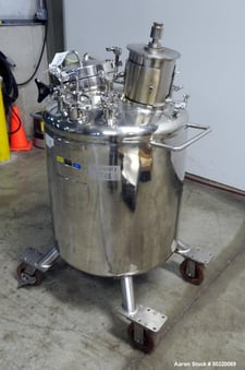 Lee Industries #250LDBT, Pressure Mix Tank, 250 Liter, 316L Stainless Steel, vertical, 30" diameter x 19"