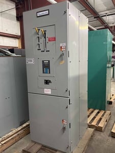 400 Amp. Russelectric RTBDNBCT-20004CEF, automatic transfer switch, 120/240 Volts, Nema 1