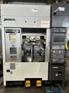 Okuma #2SP-150H, 3-Axis, OSP-P300L, 13.7" swing, 3-jaw 8" chuck, 2" bar, with robot, with gantry load/unload