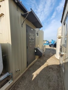 16" Sweet Vertical Separator, 3-phase, 60 bbl coated tank, 1480 psi, 2004