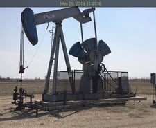 114 Emsco #114-143-64, pump jack