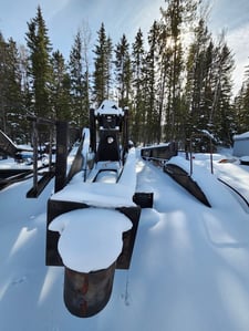 320 Legrand #320-173-144, pump jack