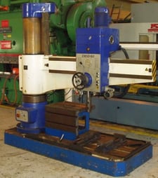 5.3'-12" SMTCL #Z3050-16 radial drill, 25-2000 RPM, #5 taper, 5.5 HP, 19" x 24" box table, vise, power