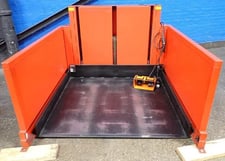 2500 lb. Presto #P4-25-5248, lifts height load leveler, 52" x 48" platform