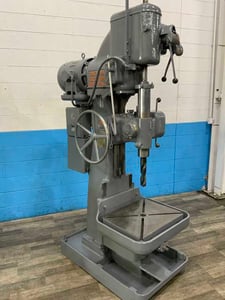 24" Cincinnati #24, single spindle drill, box columns, #4MT, 28" x18' table area, forward/reverse, coolant, 5
