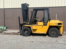 15500 lb. Caterpillar #DP70, Forklift, 8' Forks
