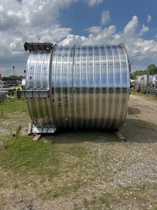 4300 gallon Stainless steel tank, 102" dia. x 108" straight side, flat top, slight cone bottom
