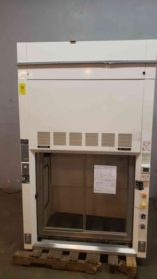 Fisher Hamilton, SafeAire Fume Hood, 2-Direction Sash & Monitor, 4' width