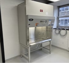 NuAire #NU-425-400, LabGard Biological Safety Cabinet Fume Hood, Class 2, Type A2, 115 V, 2009