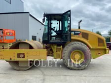 Caterpillar CS54B, Vibratory Single Drum Smooth, 1438 hours, S/N: CS500813, 2019