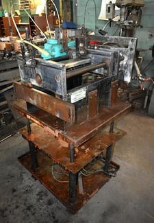 12" x .093" Dynamic Feeds #DX1212, Servo feed system with control console