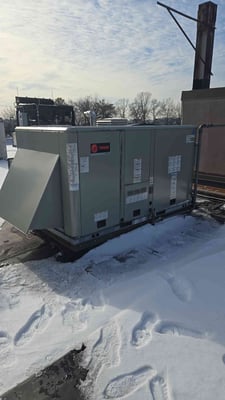 7.5 Ton, Trane, Packaged RTU air cooled, Precedent Cooling & Gas/Electric Heat Pump, 3 Phase, 208 V, 2020